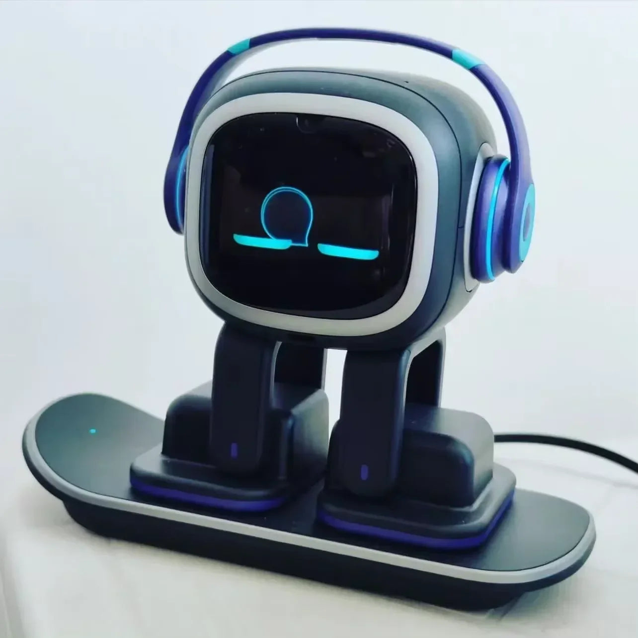 Emo Smart Robot Intelligent Emotional Voice Emopet Interaction Accompany Ai Electronic Emo Pet Desktop Decoration Children's Toy
