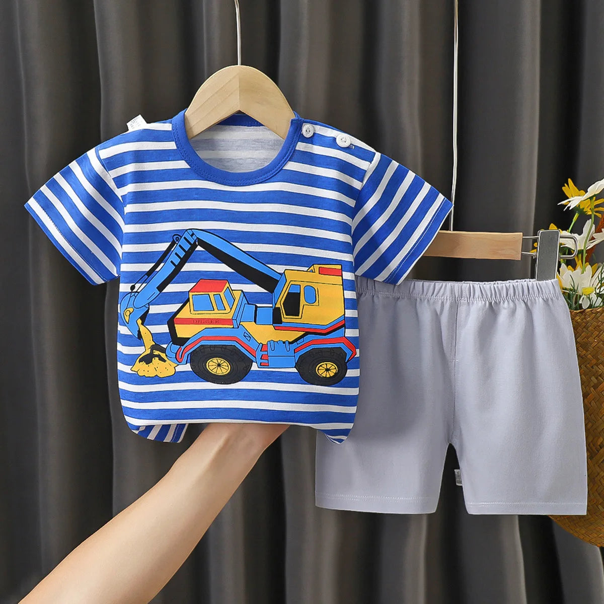 2024 New Kids Boys Girls Summer Pajamas Cute Cartoon Print Short Sleeve T-Shirt Tops with Shorts Toddler Baby Clothing Sets